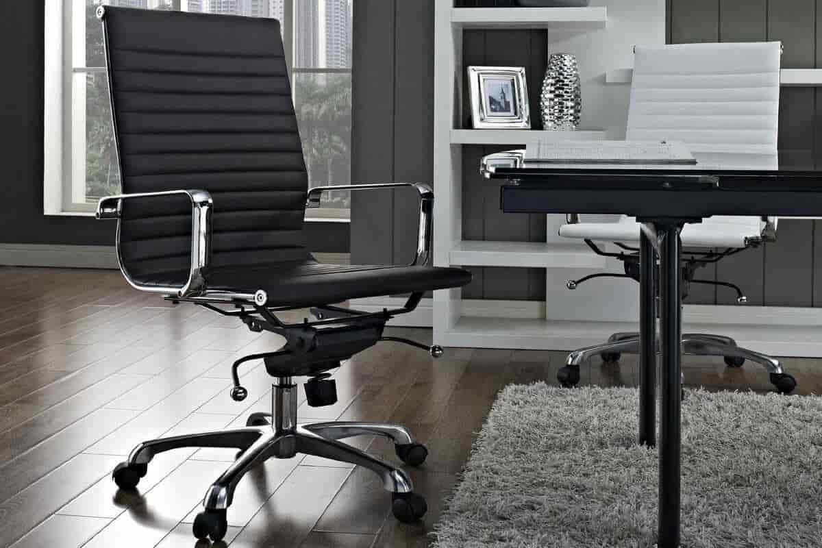  boss plastic chairs and tables advantages, price and practicality 